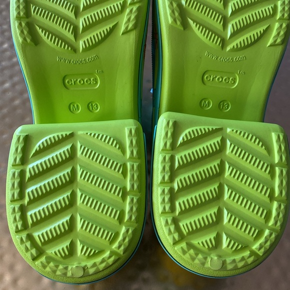 Crocs Scooby-Doo! Siren Clog - Lime Punch Unisex - Picture 2 of 11